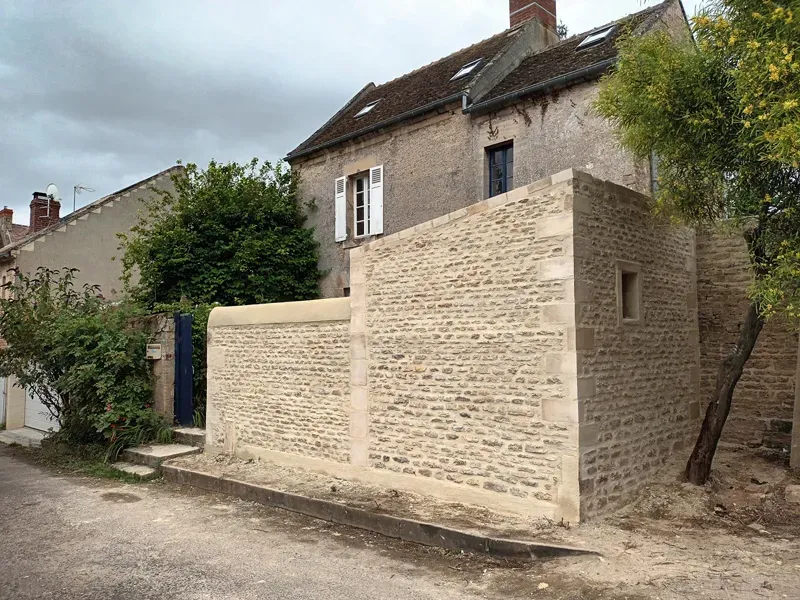 mur en pierre aprèswebp